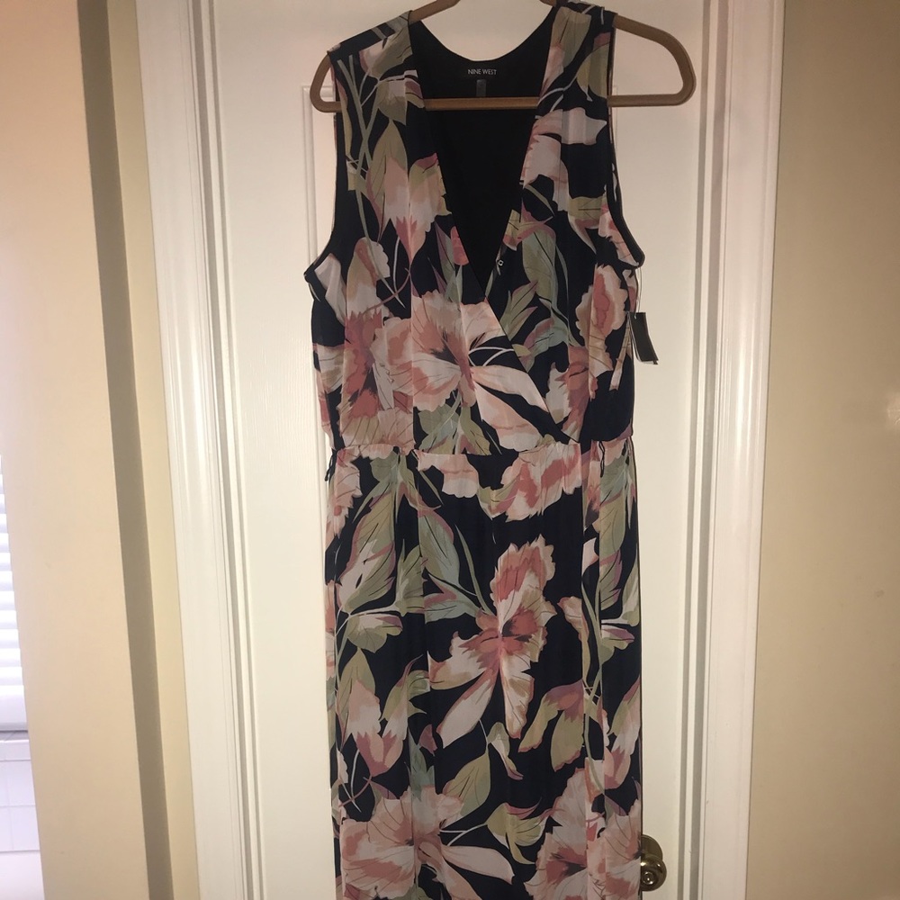 Nine West maxi dress